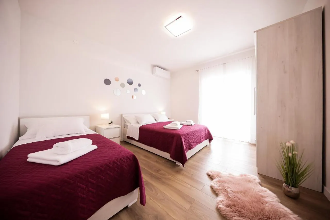 Villa Visum 扎达尔